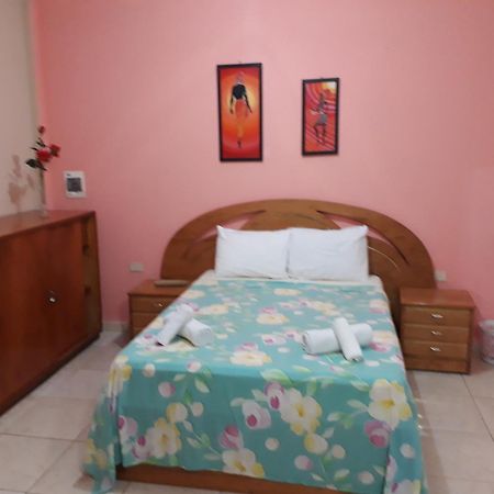 Palmas Park Hotel Y Restaurant Obligado Esterno foto